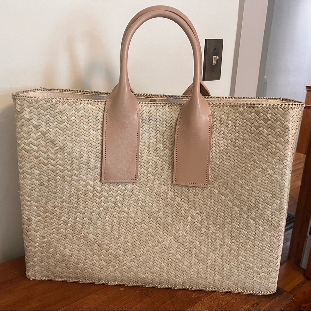 BNWT Wicker Wings Straw Tote with Camel Strap